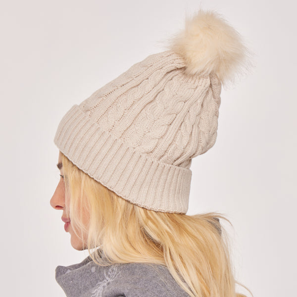 Chapeau Pom Pom tricoté par câble pour adulte avec doublure en fausse fourrure