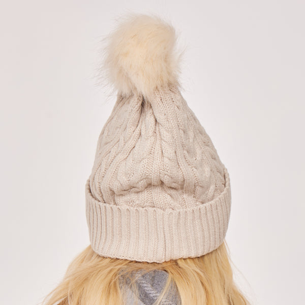 Chapeau Pom Pom tricoté par câble pour adulte avec doublure en fausse fourrure