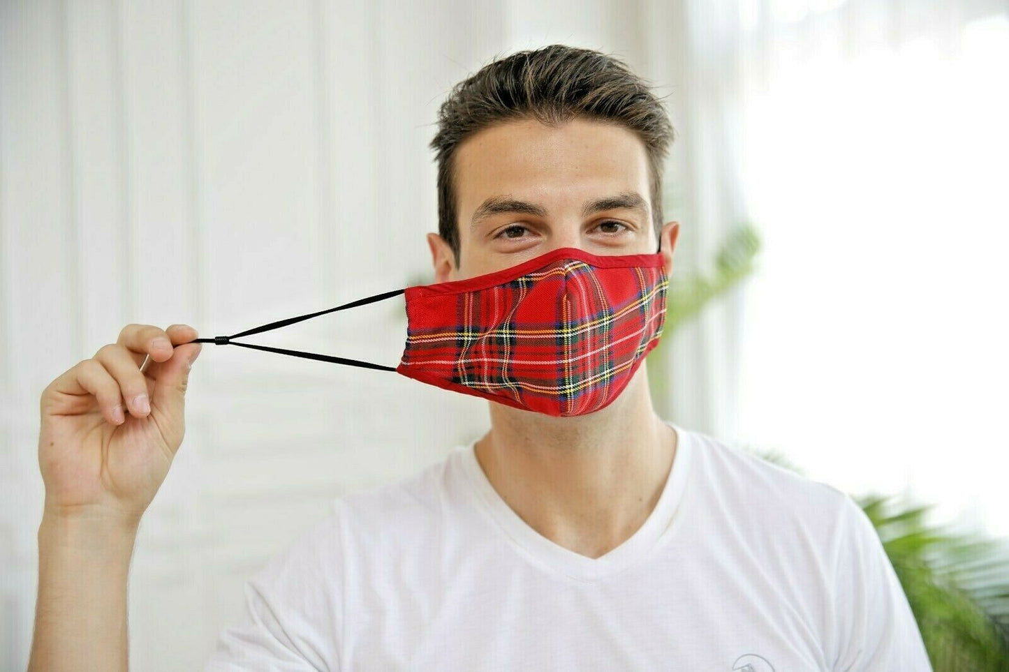 Masque facial tartan respirant traditionnel