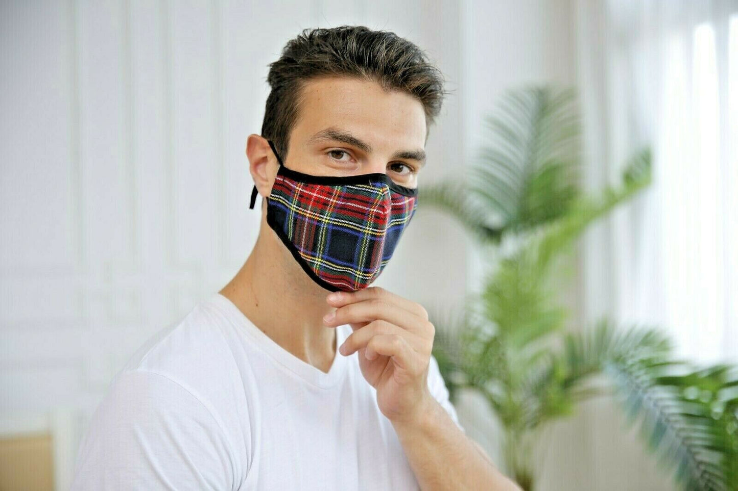 Masque facial tartan respirant traditionnel