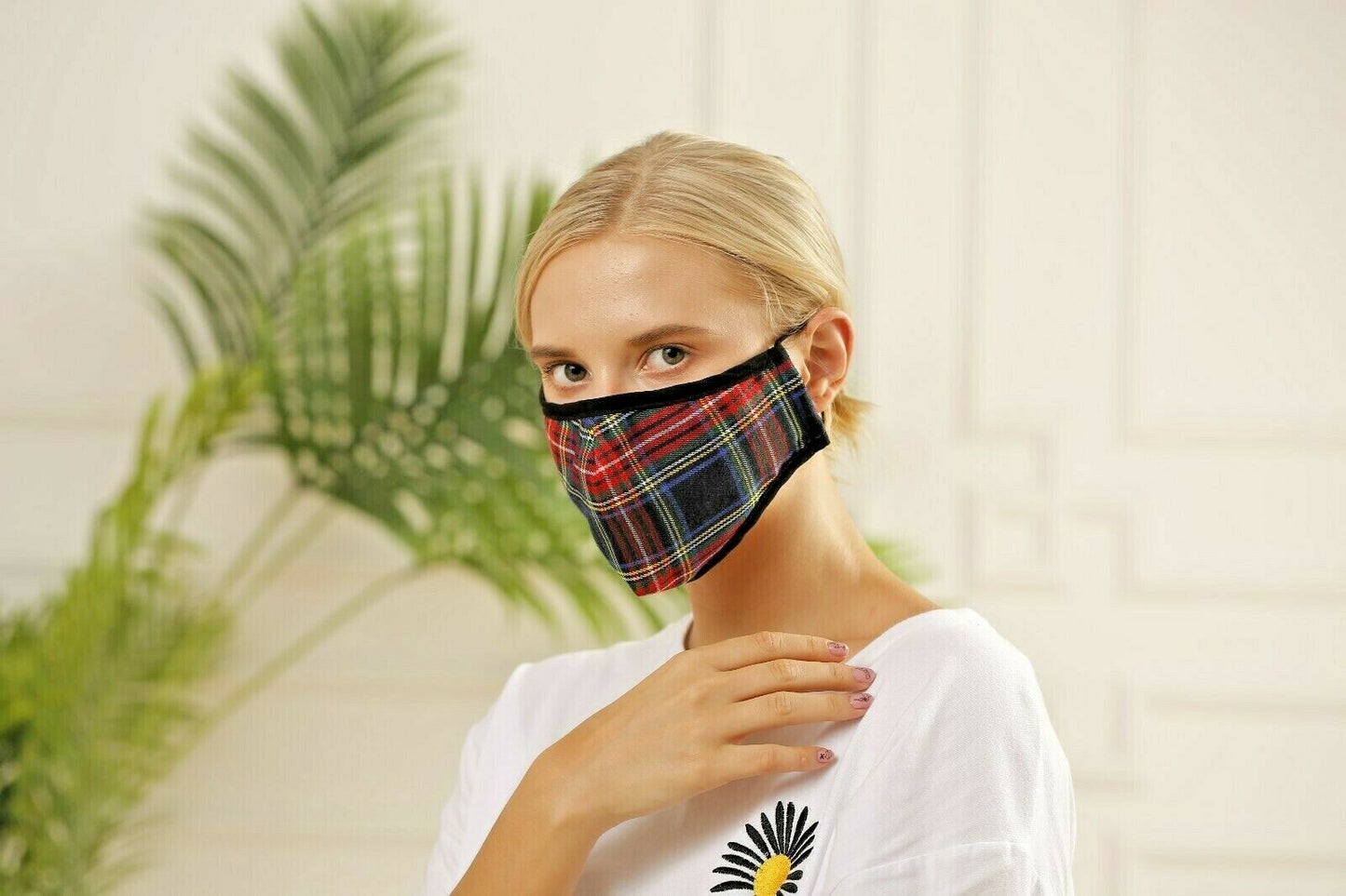 Masque facial tartan respirant traditionnel