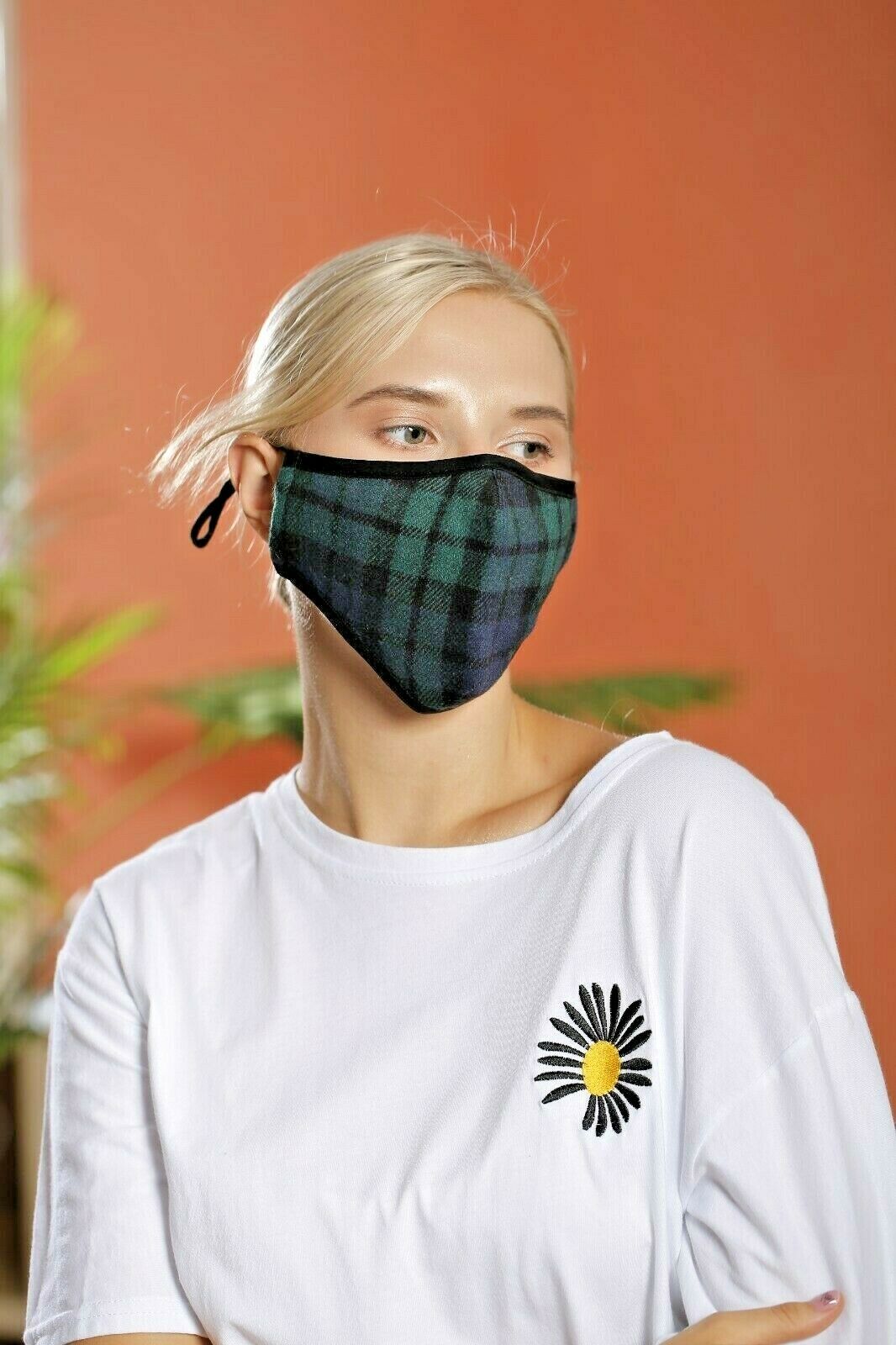 Masque facial tartan respirant traditionnel