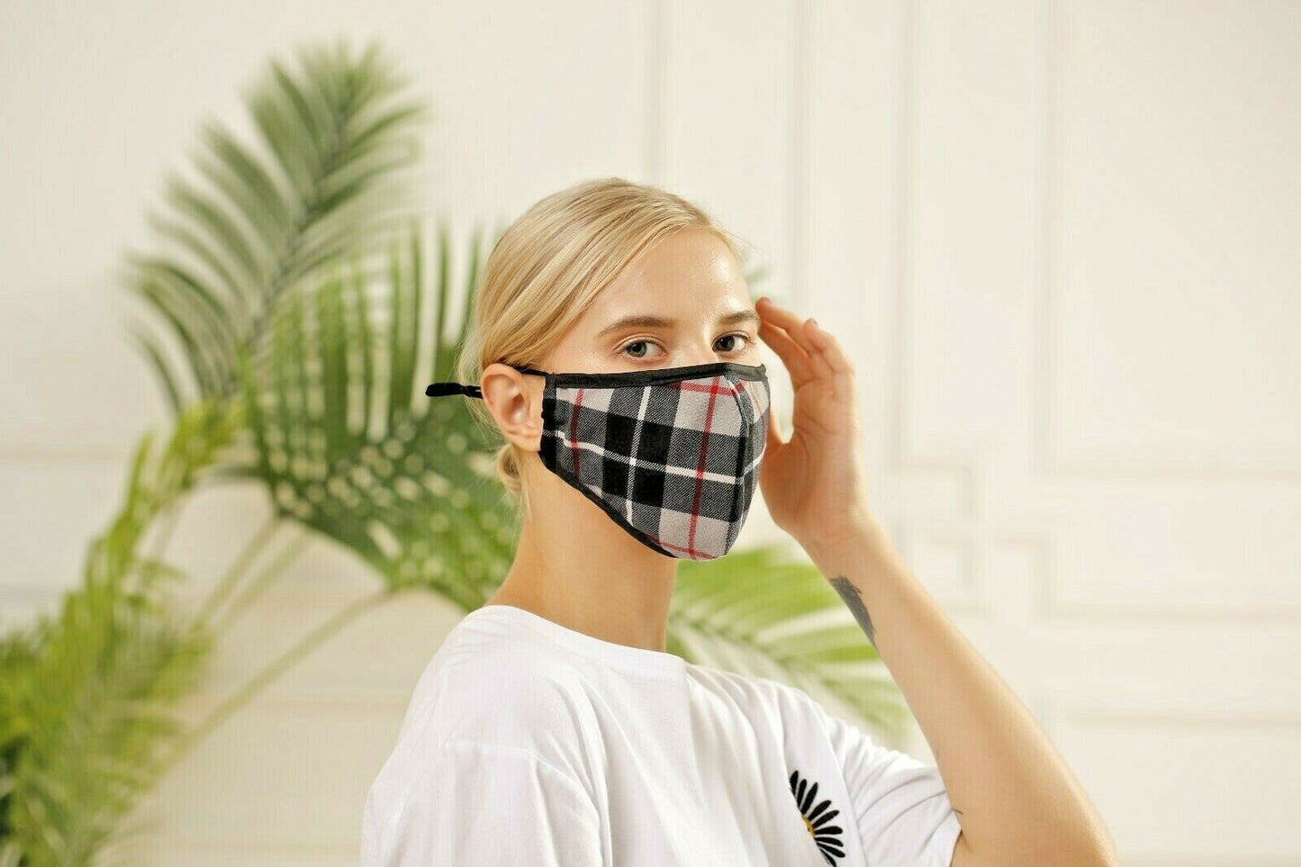 Masque facial tartan respirant traditionnel